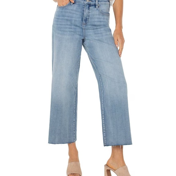 Liverpool Women's Light Blue Cropped Jeans - Picture 4 of 6